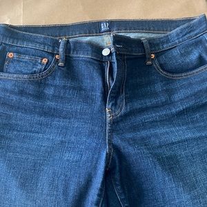 Gap cropped jeans